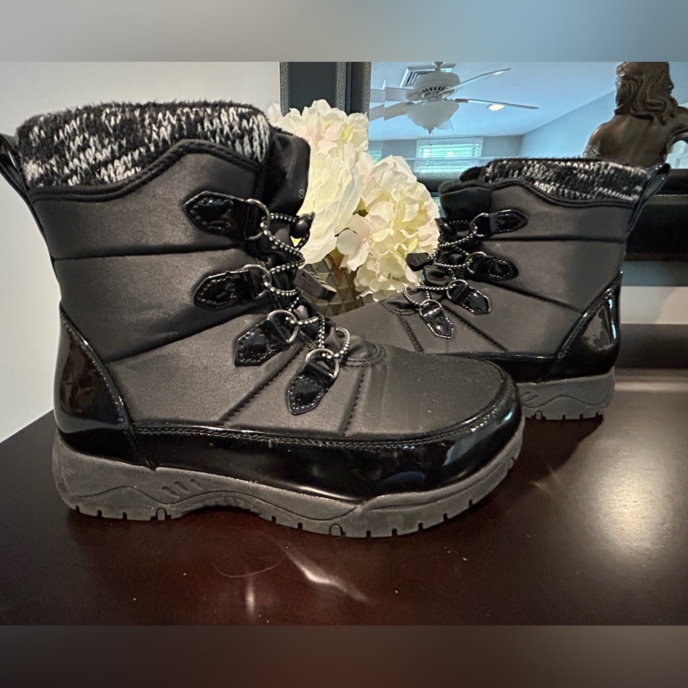 Sporto Black Winter Women’s Boots with Knit Cuff Sz 7W